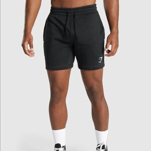 Gym shark Crest 7” shorts
